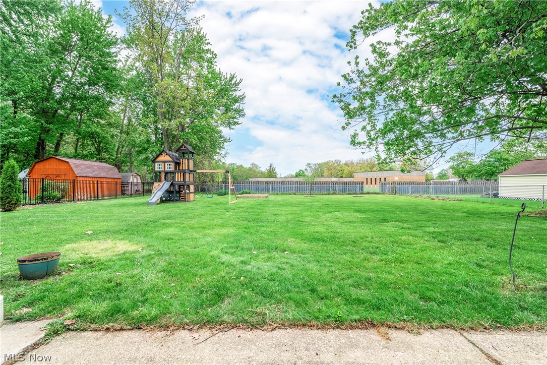 Hallmark Manor Sub 2 - Residential