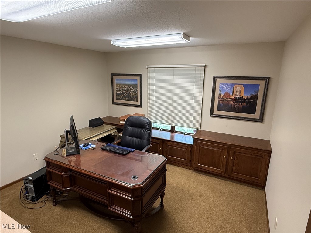 Trailwood Executive Center Condo - Commercial Sale