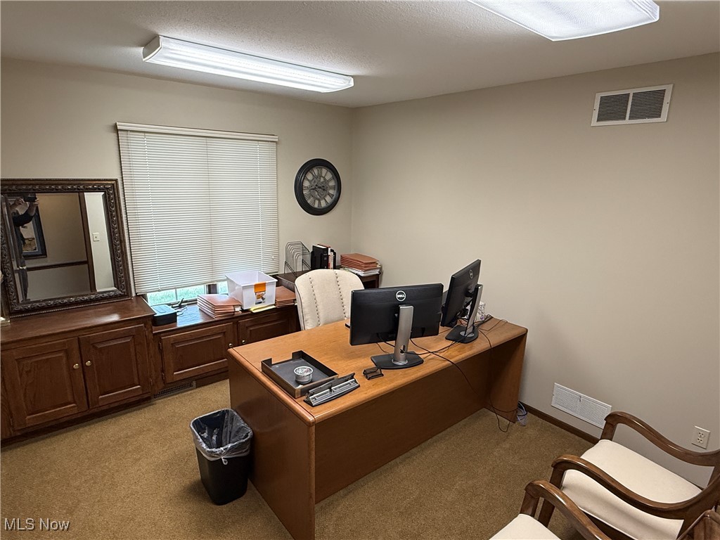 Trailwood Executive Center Condo - Commercial Sale