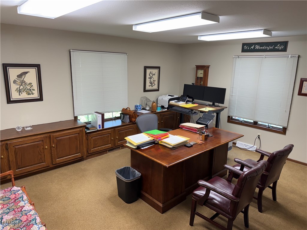 Trailwood Executive Center Condo - Commercial Sale