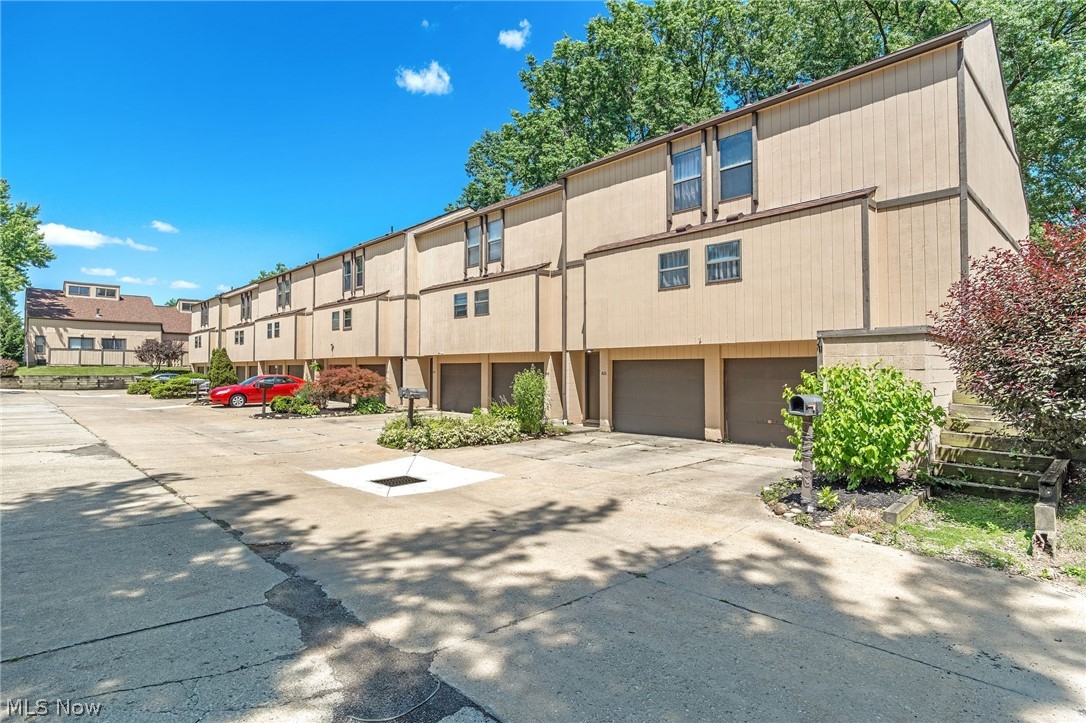 Trail View Terrace Condo - Residential