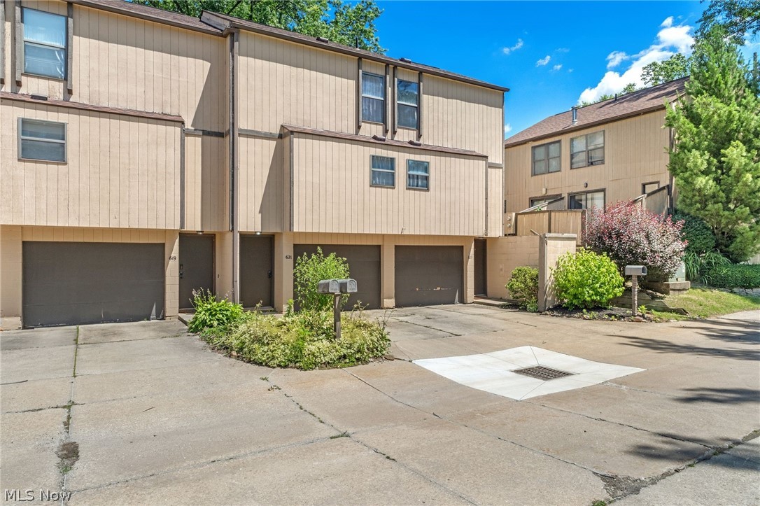Trail View Terrace Condo - Residential