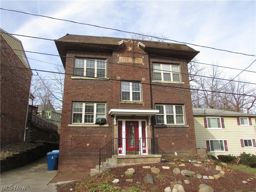 An excellent turn key investment in the highly sought after Highland Square neighborhood of Akron.  This all brick 4 unit is 100% occupied, and has a gross income of $28,200 per year, with over an 11% cap rate.  Each unit has been updated.  The roof was replaced in 2019.  The basement was fully waterproofed in 2019 by Esterle Construction.