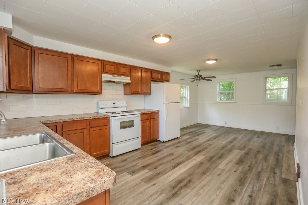 Meadowbrook Lake - Residential