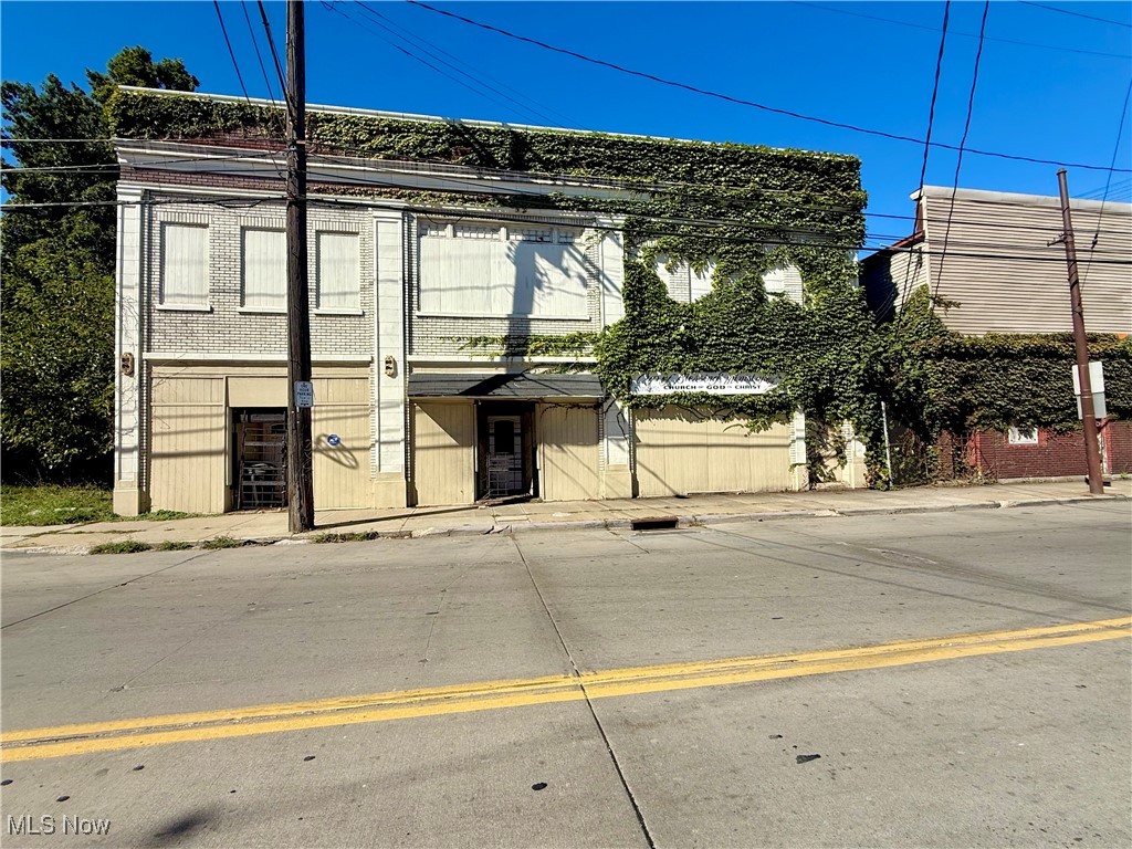 Spacious multi-purpose building with apartments on the upper level and previously used as a church on the main level. Offering endless possibilities for a variety of uses. The flexible layout makes it ideal for transitional housing, group home, residential use, various organizations, community center, event space, daycare, offices, or other business ventures. Schedule your private showing to and bring this gem back to life!