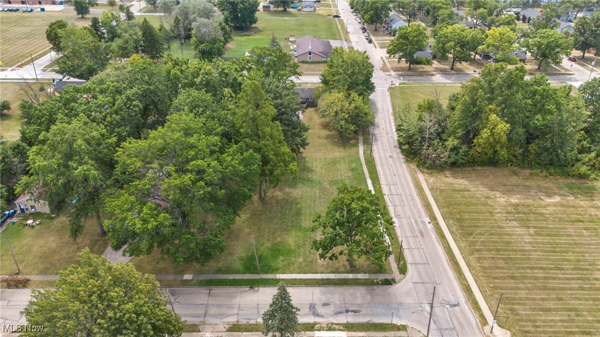 Pole & Reeves City Acres Add - Land
