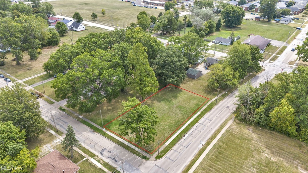 Pole & Reeves City Acres Add - Land