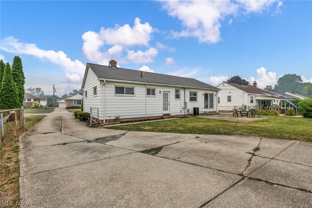 East Side & Land Cos Lander G - Residential