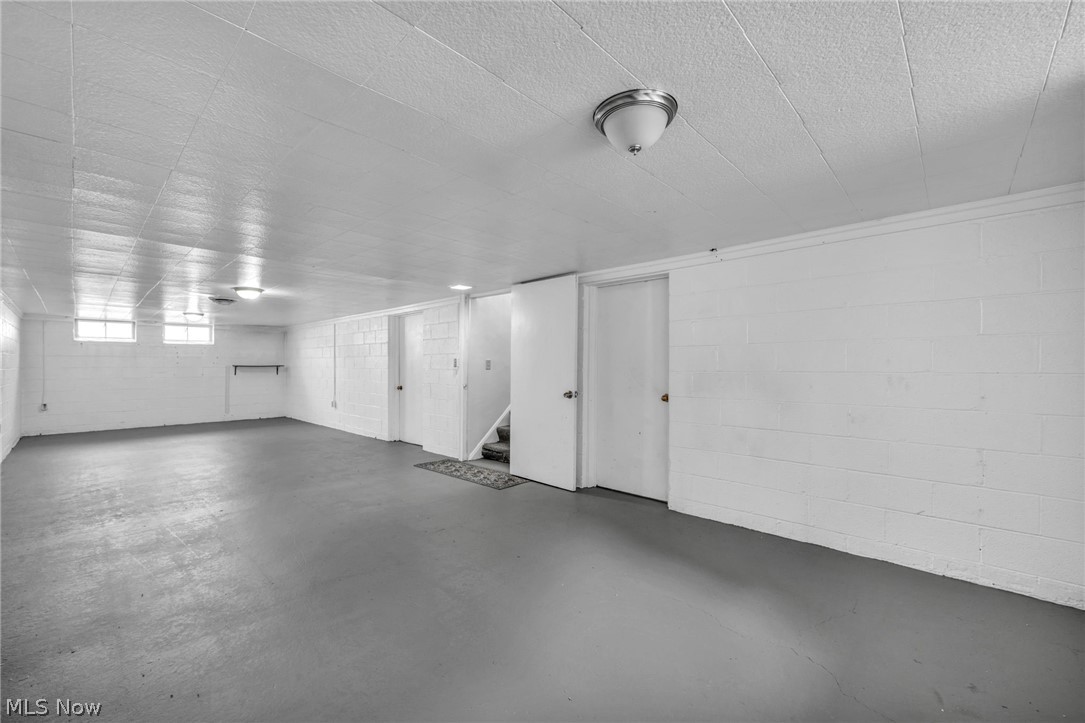 East Side & Land Cos Lander G - Residential