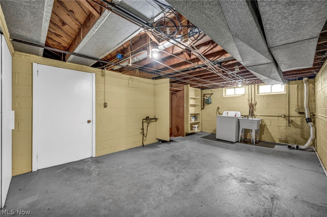 East Side & Land Cos Lander G - Residential