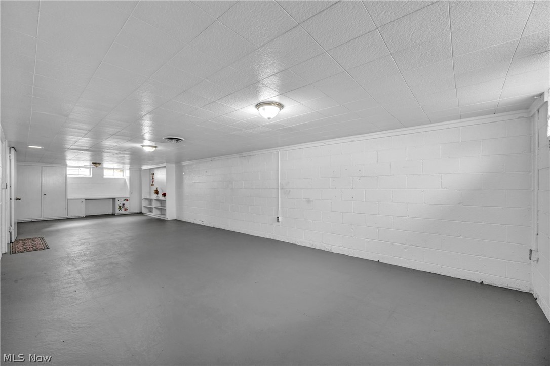 East Side & Land Cos Lander G - Residential