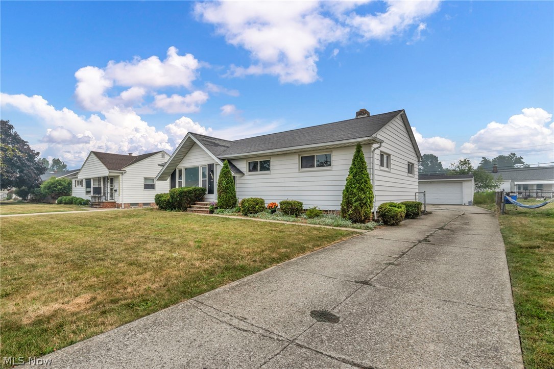 East Side & Land Cos Lander G - Residential