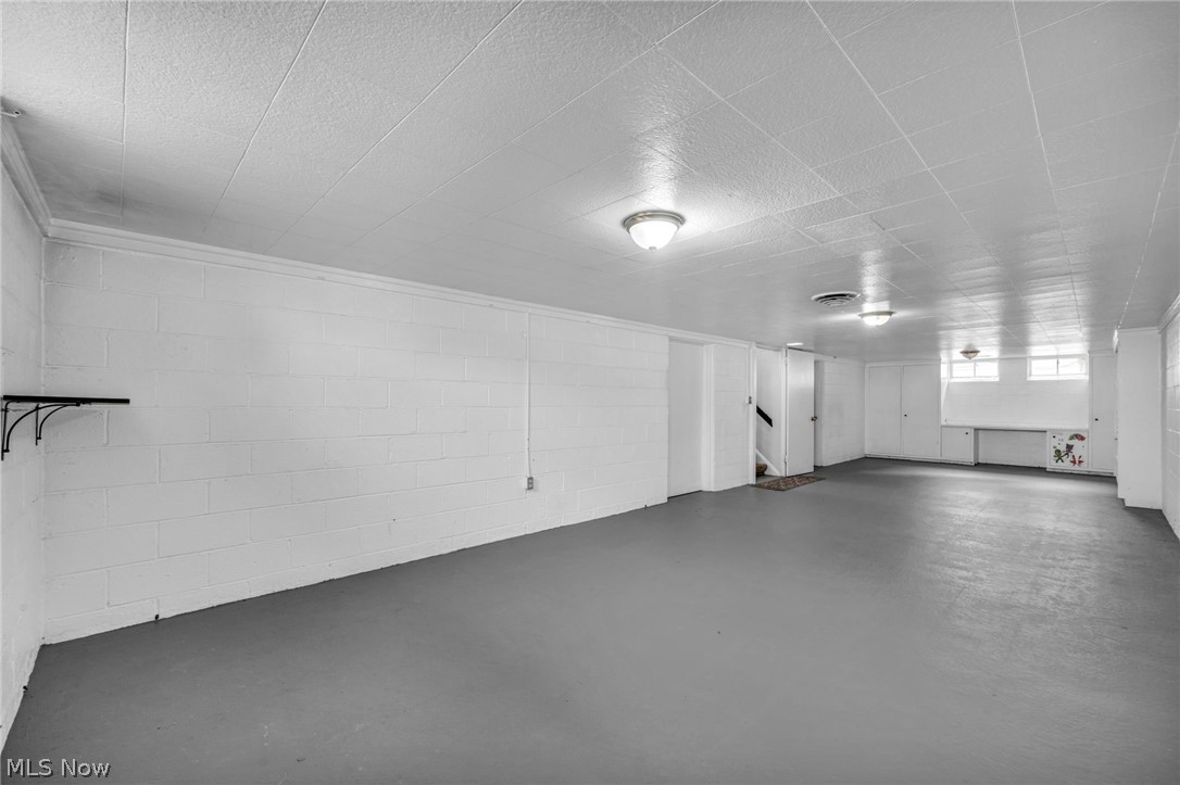East Side & Land Cos Lander G - Residential