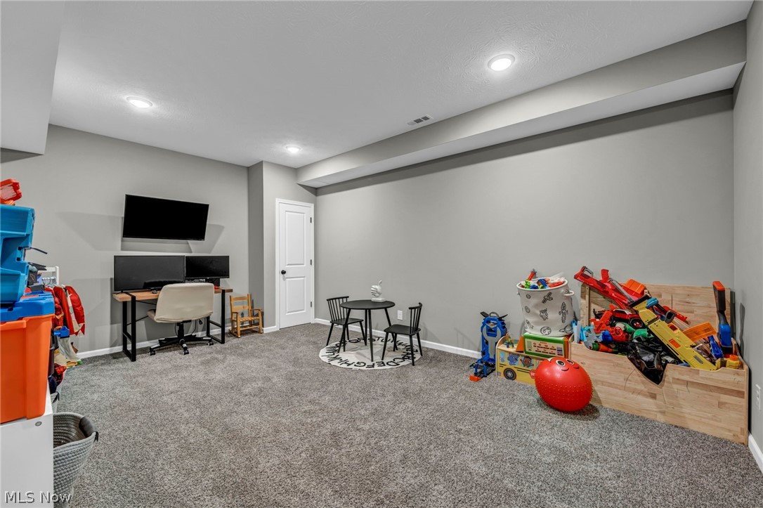 Golden Estates - Residential