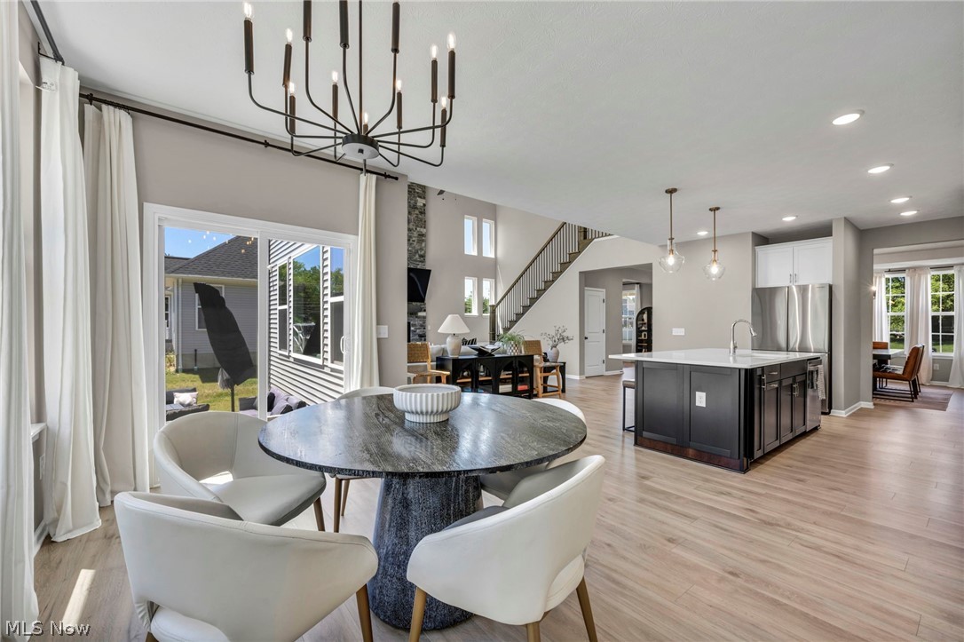 Golden Estates - Residential