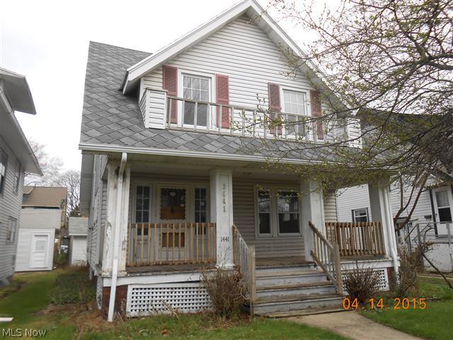 Attractive colonial 2-story in the West Park neighborhood, lots of original woodwork, living room with fireplace, formal dining room, kitchen has updated cabinets, 2 full baths, and 4 bedrooms.  Equal Housing Opportunity.  Sells As Is.  Contingent upon Seller signed documents.