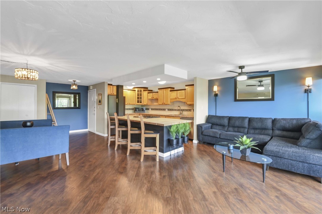 The Carlyle - Residential