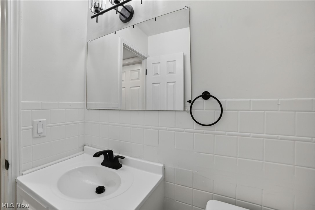 M & H Luxembergs Rdg Estates Sub - Residential