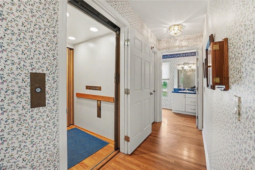 Highland Woods East - Residential