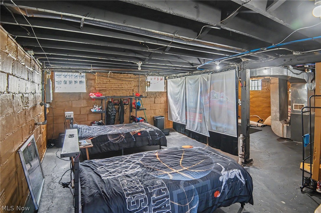 City/Youngstown - Residential