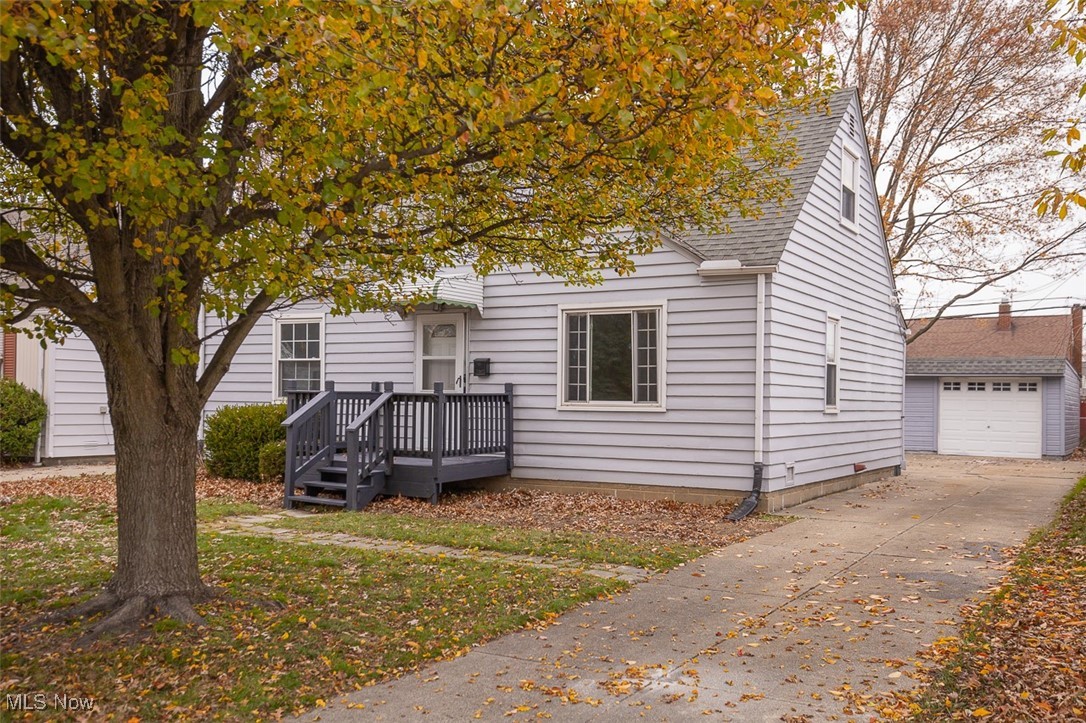 Bungalow - Residential