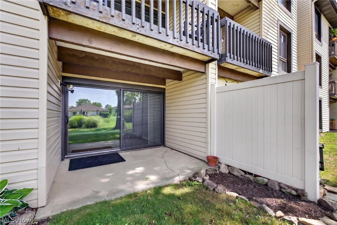 Oak Knolls Condo - Residential