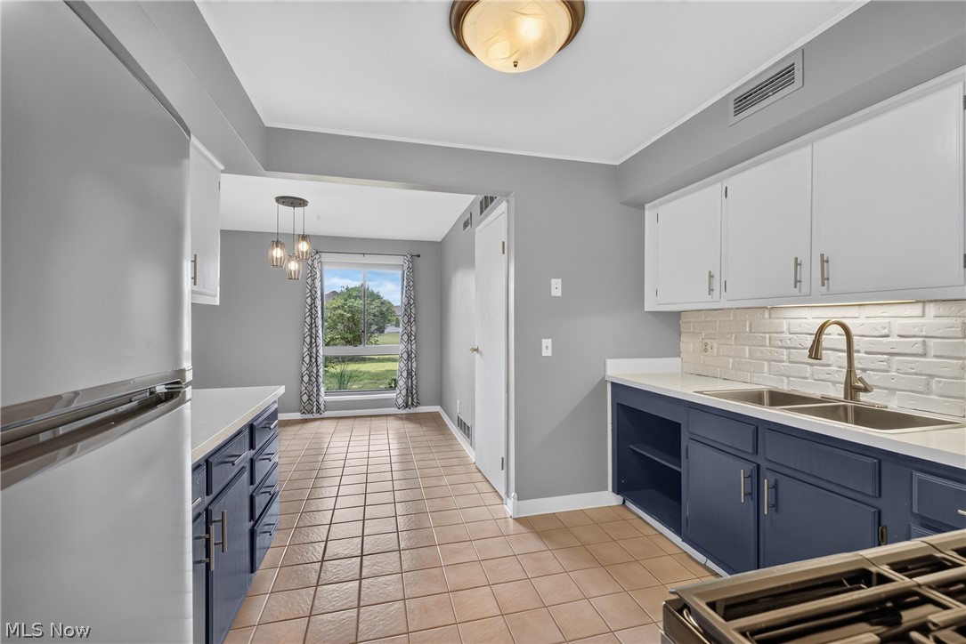 Oak Knolls Condo - Residential