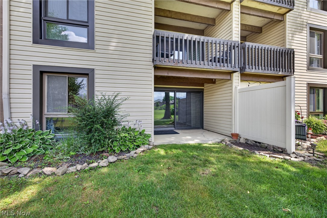 Oak Knolls Condo - Residential