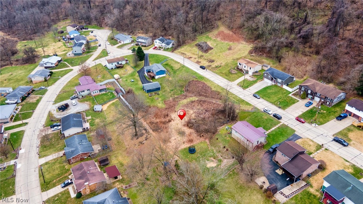 WALTON ACRES - Land