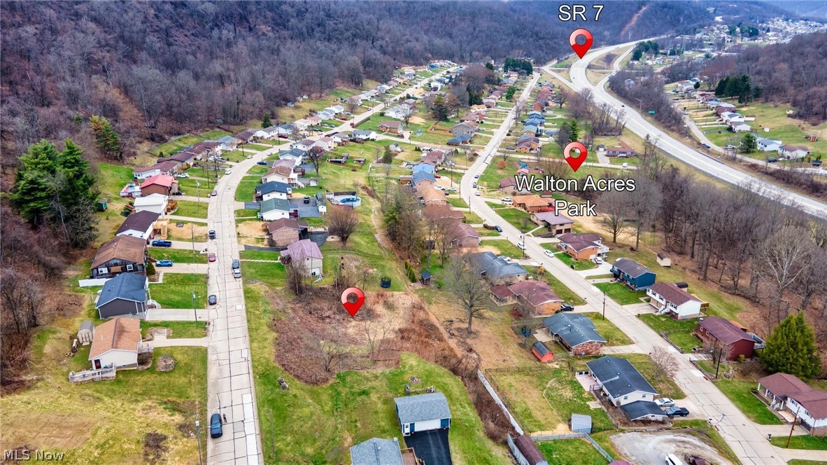 WALTON ACRES - Land