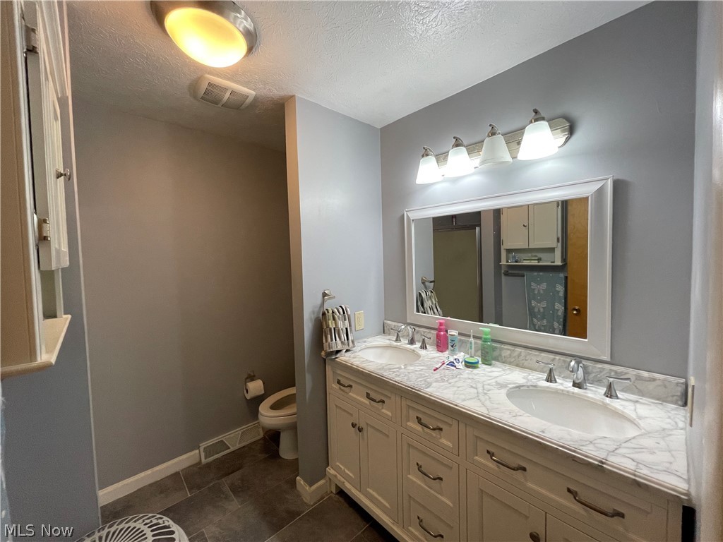 Carters Grove 02 - Residential