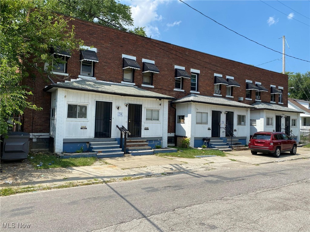Oyer - Commercial Sale