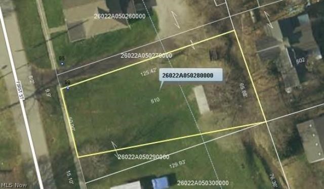 Great place to build your home and be close to the park, school and library. City utilities are available