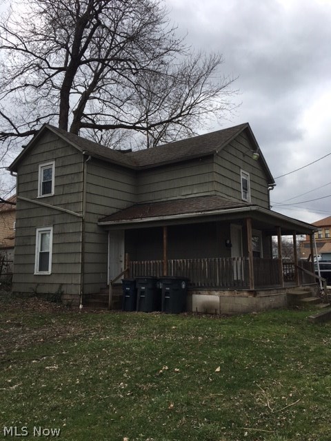 Convenient location with this 3 bedroom 1 bath unit! Decent sized kitchen, dining room, and living room.  Great front porch.  Modern paint colors throughout and newer carpet. Tenant pays all utilities. All adult occupants must apply online, we run credit, criminal and eviction history and verify income.  $35 application fee. No Section 8.