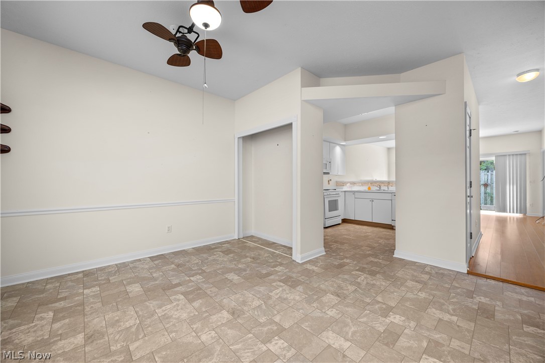 Cottages/Savannah Condo Ph 02 - Residential