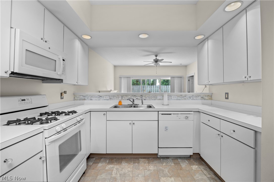 Cottages/Savannah Condo Ph 02 - Residential