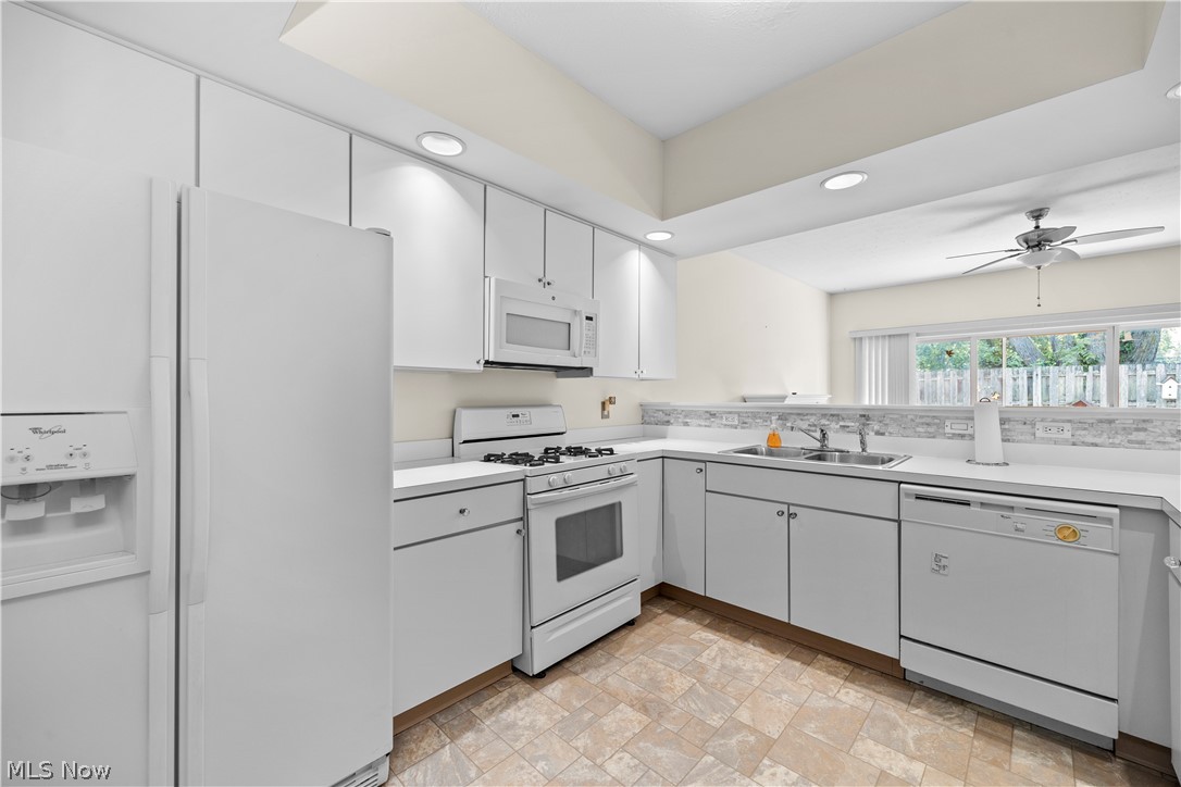 Cottages/Savannah Condo Ph 02 - Residential