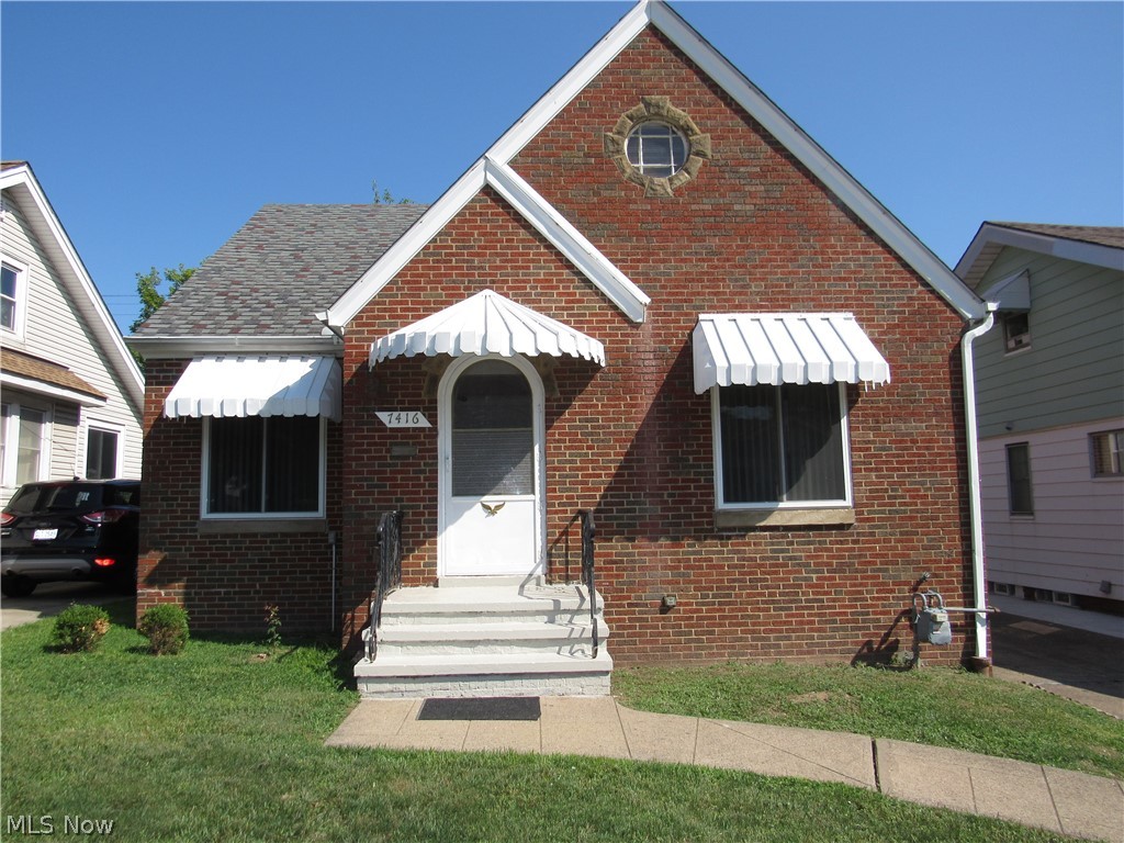 Spacious 3/4 bedroom All Brick Bungalow. Updated throughout, replacement windows, New furnace & air. Newer roof aprox 10 yrs. Gorgeous hardwood floors and freshhly painted. Very large finished basement. 2 car garage