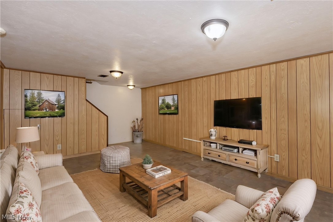 Highland Land Cos 01 - Residential