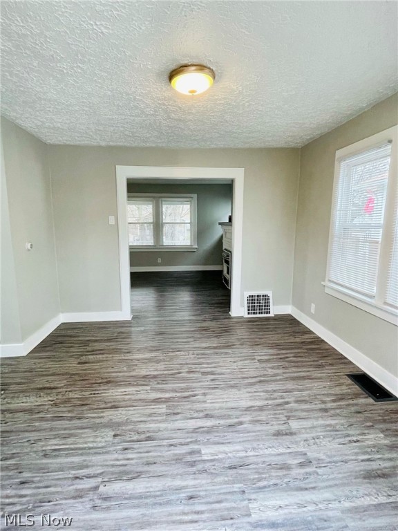 Blue Pond - Residential Lease