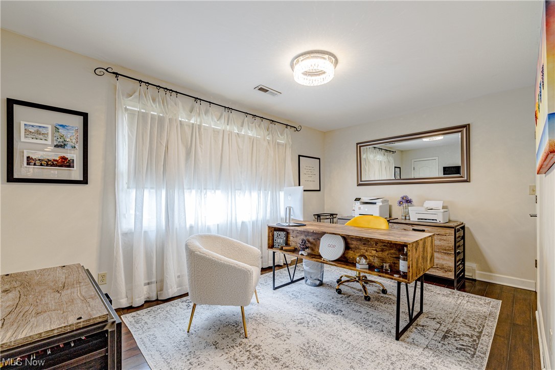 Aintree - Residential