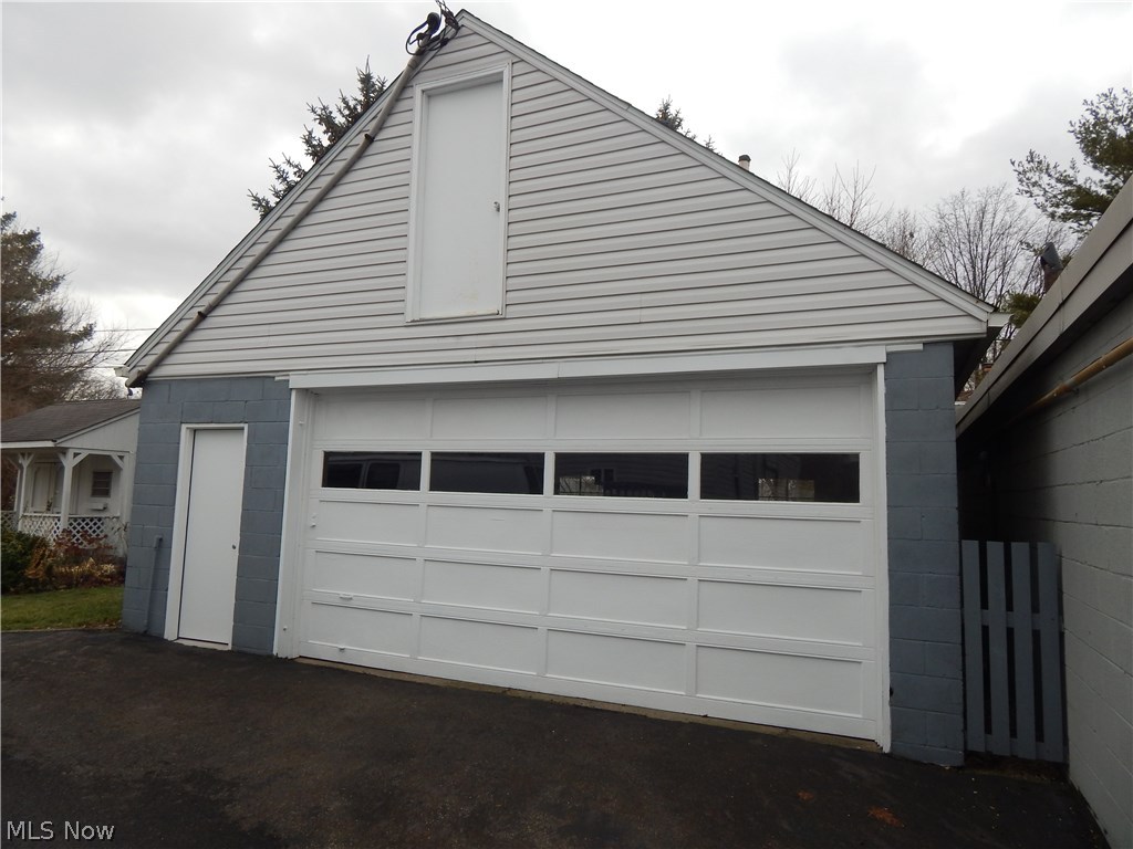 West Falls - Residential