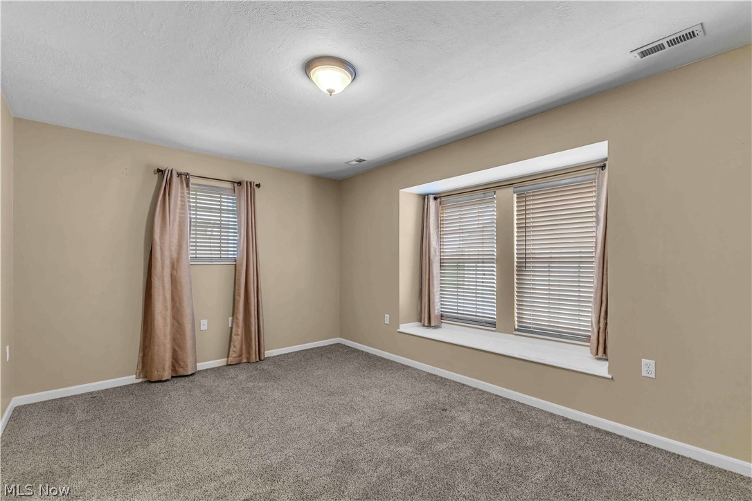 Lenox Village Condo Ph II - Residential