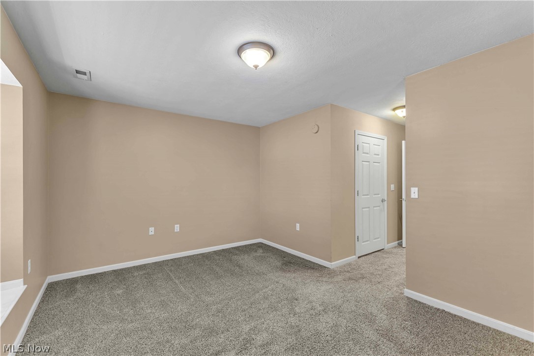 Lenox Village Condo Ph II - Residential
