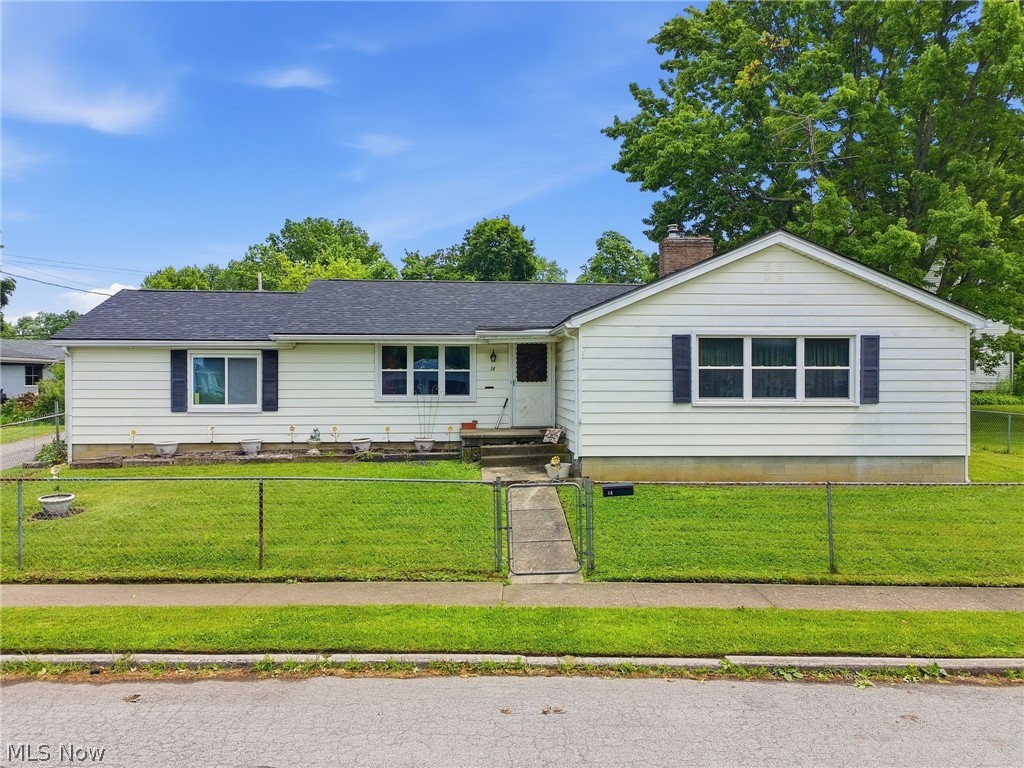 Welcome to 14 North Cross St. in Columbiana, Ohio, located in desirable Columbia Township! This charming 2-bedroom, 1-bath ranch offers the comfort and convenience of single-floor living, making it the perfect option for those looking to downsize or simplify your lifestyle.
Inside, you’ll find a warm and inviting living space highlighted by a cozy fireplace, creating the perfect spot to relax and unwind. The kitchen comes complete with all appliances staying, making this home move-in ready from day one.
Step outside to enjoy the privacy and versatility of the fully fenced backyard, ideal for pets, gardening, entertaining, or simply relaxing outdoors. Additional features include an attached one-car garage and a full basement, offering plenty of storage space and endless possibilities.
Whether you’re searching for your first home, looking to downsize, or simply wanting the ease and convenience of ranch-style living, this Columbia Township gem is one you won’t want to miss. Schedule your private showing today and discover all this wonderful home has to offer!