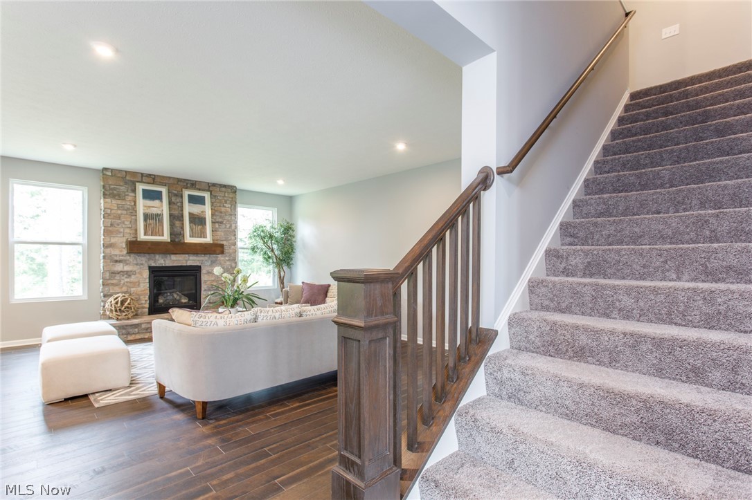 Enclave at North Ridge Point - Residential