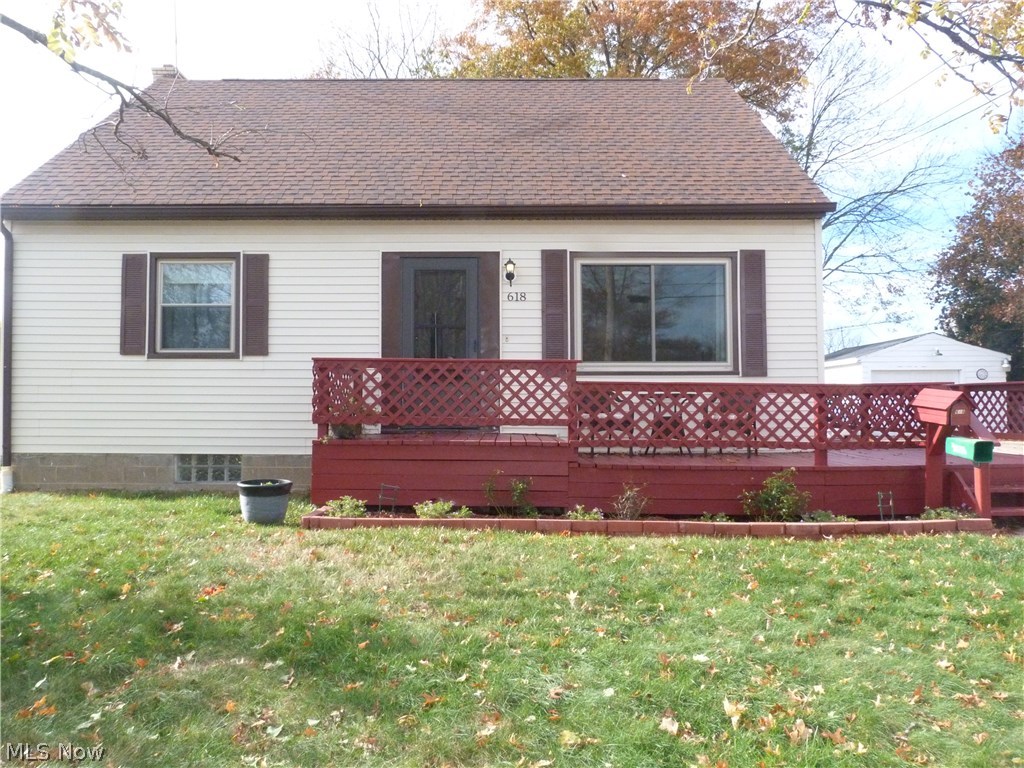 Adorable 3 bedroom 2 bath Cape Cod home, on a roomy corner lot.  Nothing to do in this well maintained home but move in and relax.  Original hardwoods floors, additional half bath in basement, extra large private master bedroom with huge walk in closet.  Work from home office on second floor.  New cook top and oven.  Basement waterproofed in 2012.  A must see!!!!