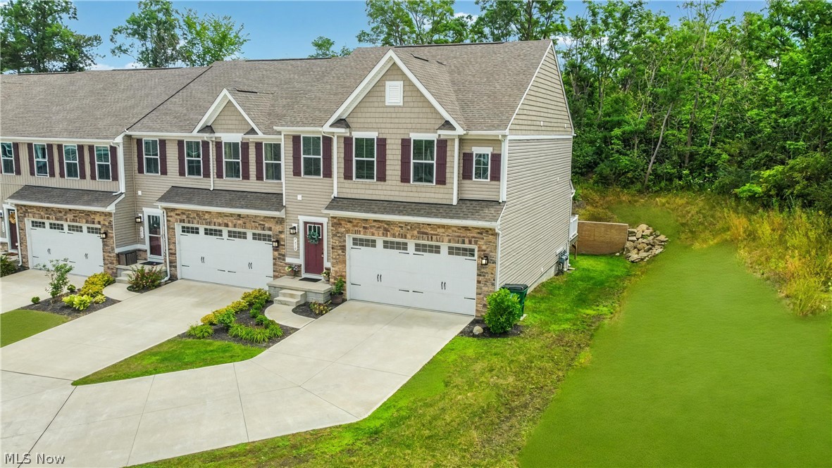 Hillshire Woods II Condo - Residential
