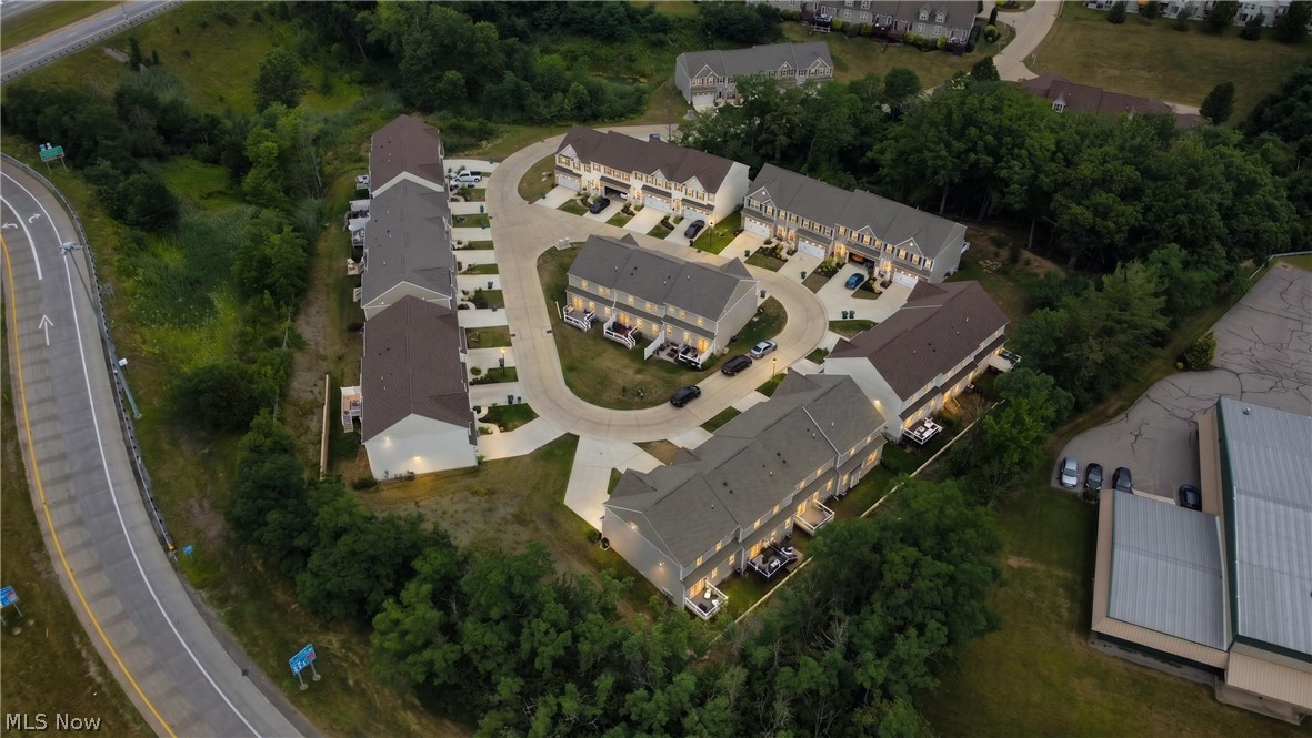 Hillshire Woods II Condo - Residential