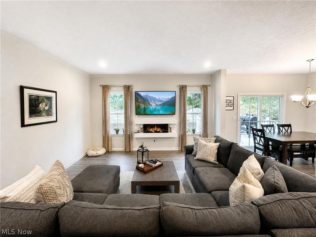 Hillshire Woods II Condo - Residential